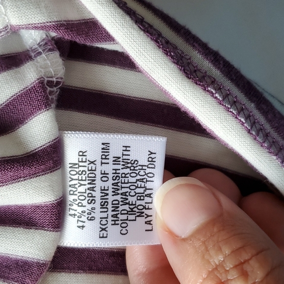 Olivia Moon, purple & white top Size L - Picture 7 of 9